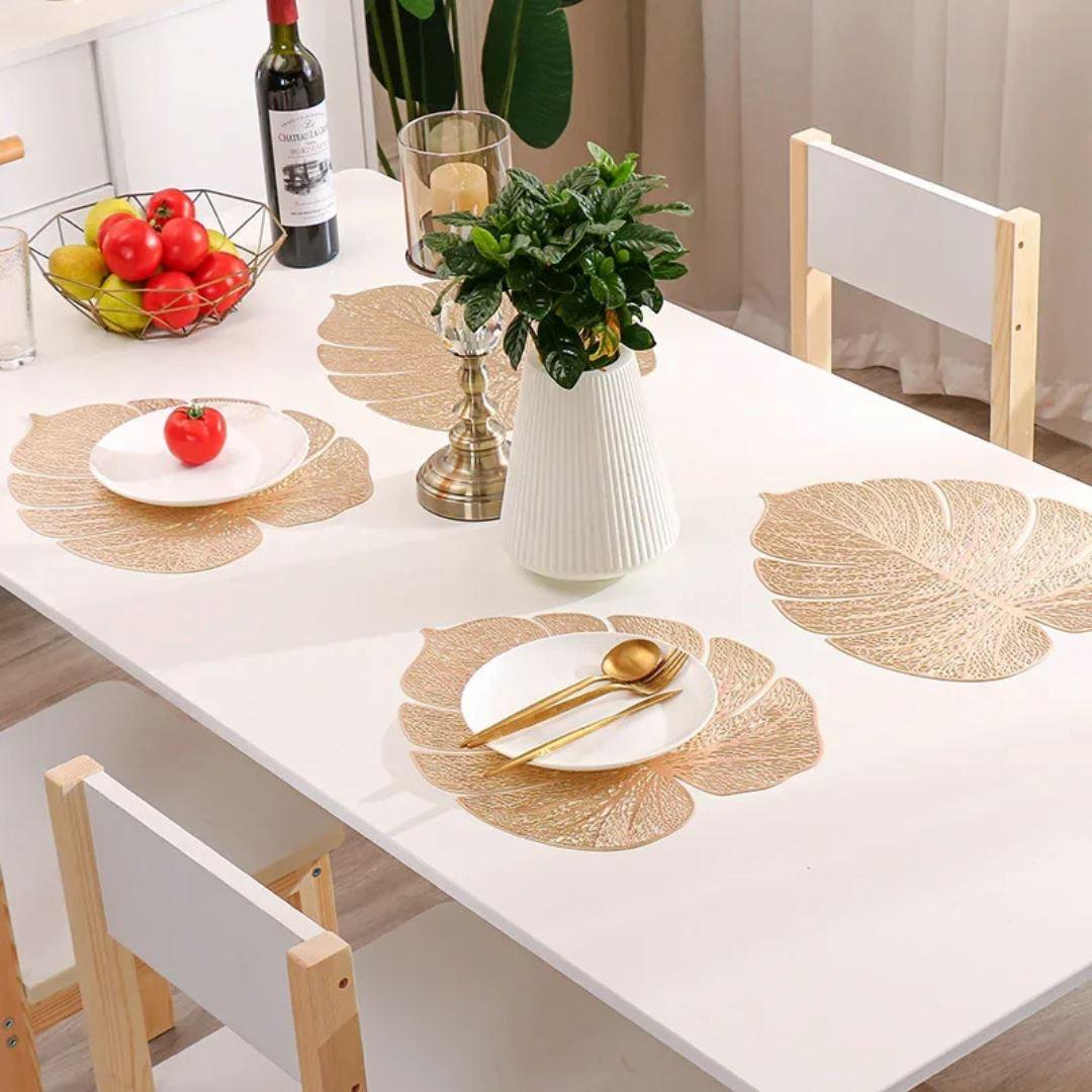 Jogo Americano Dourado Luxuoso - Decoração para sua Mesa de Jantar - Casa Saintelle